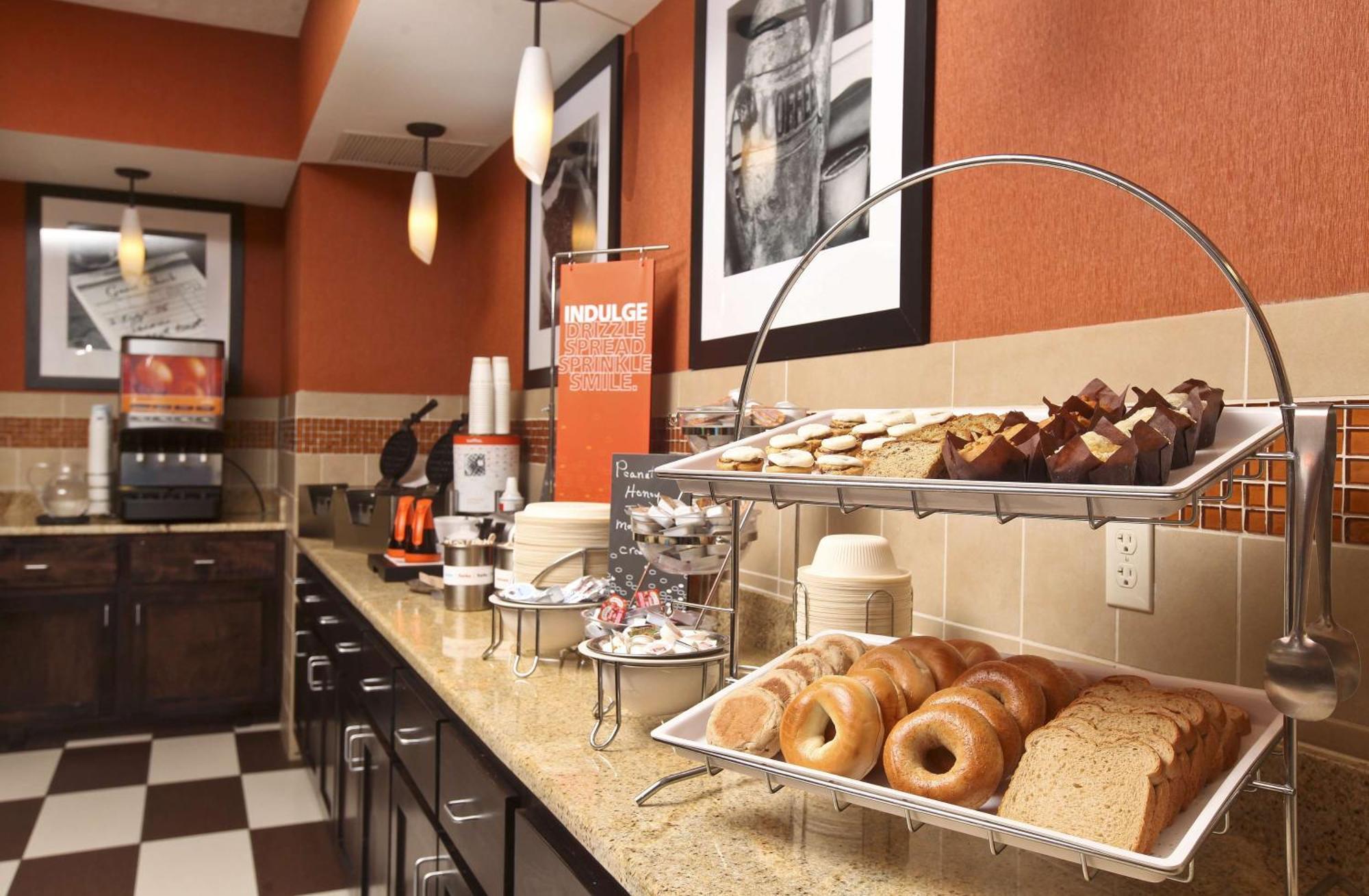 Hampton Inn & Suites Fargo Medical Center Ngoại thất bức ảnh