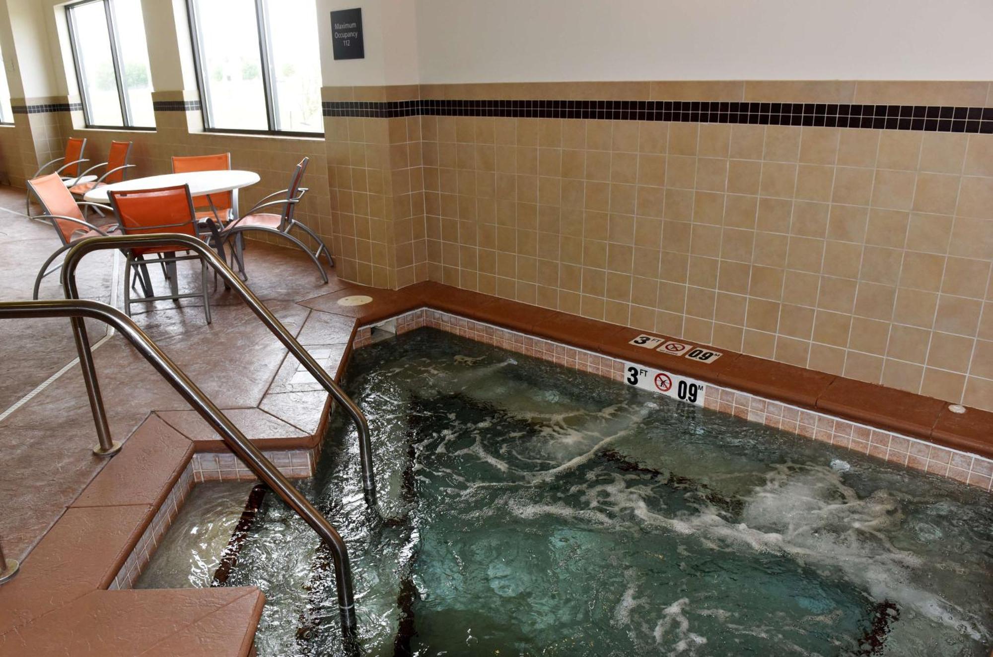 Hampton Inn & Suites Fargo Medical Center Ngoại thất bức ảnh