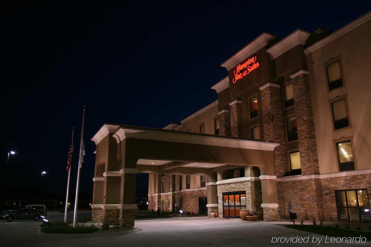 Hampton Inn & Suites Fargo Medical Center Ngoại thất bức ảnh